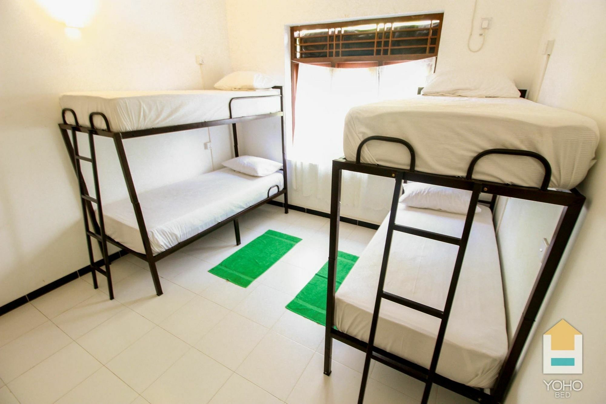 Bed & Bicycle Hostel Dehiwala-Mount Lavinia Exterior photo